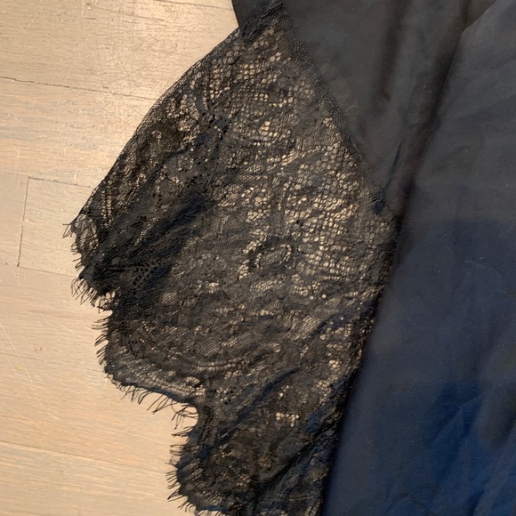 Adore Me Black Robe - Picture 2 of 2